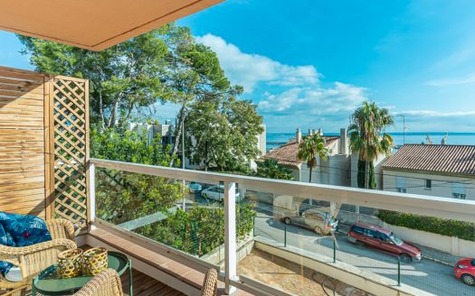 Ref 1854; Renovated sea view apartment with terrace in Palma Bonanova for sale