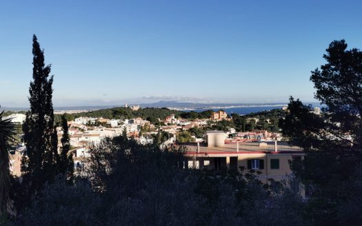 referencia 1870; Parcela edificable única en Génova con proyecto, licencia y vistas al mar